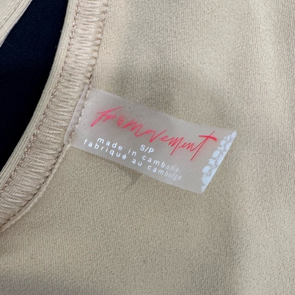 Free People V-Neck Workout Top - Picture 3 of 3